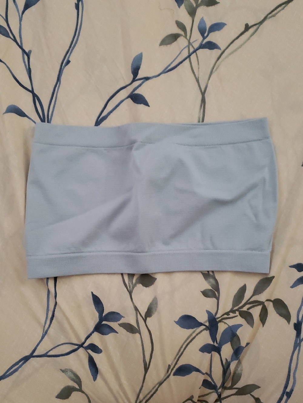Light Blue Seamless Bandeau Top NWT🌸